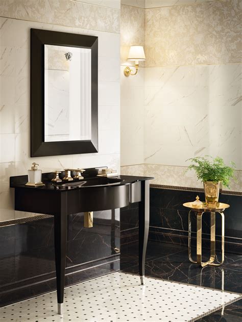 accessori bagno stile versace|Versace Home Collection: 5 accessori per arredare la casa con .